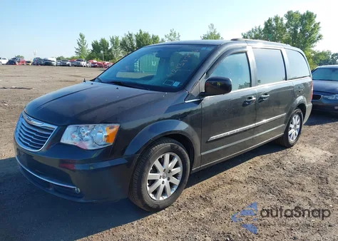 2013 Chrysler Town & Country Touring z USA, uszkodzony, nr VIN 2C4RC1BG7DR631693